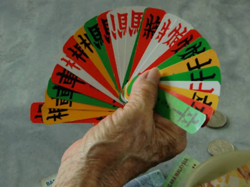 Cách đánh bài tứ sắc