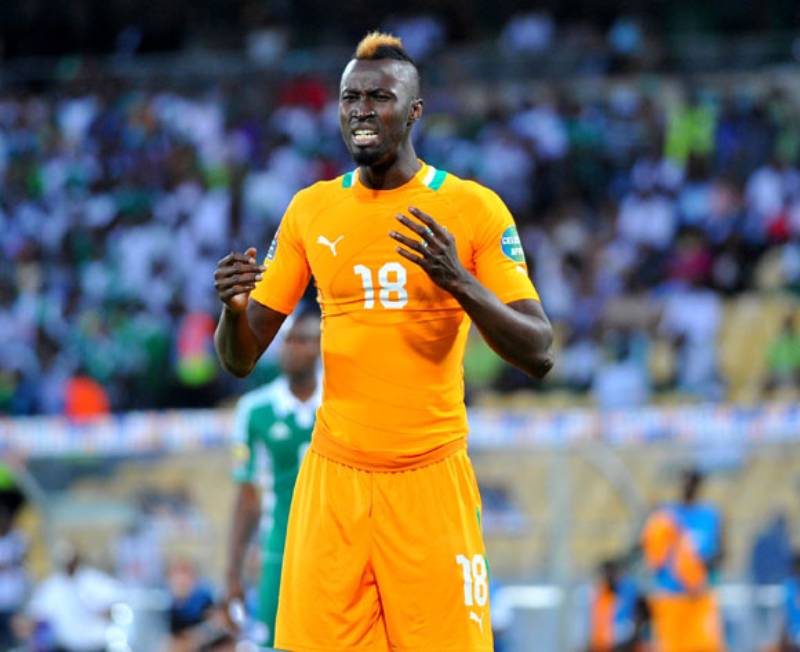 Cầu Thủ Cao Nhất Thế Giới - Top 7 "Người Khổng Lồ" Trên Sân Cỏ 6 Lacina Traoré