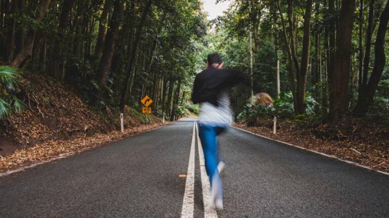 Mo Thay Bi Duoi – Danh Con Gi Giai Ma Con So May Man